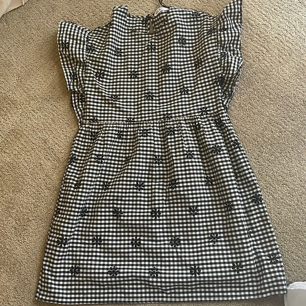 BOGO Zara cute babydoll dress - Picture 2 of 5